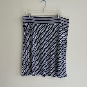 WESTPORT 19621 Printed Sweet Skirt Size XL